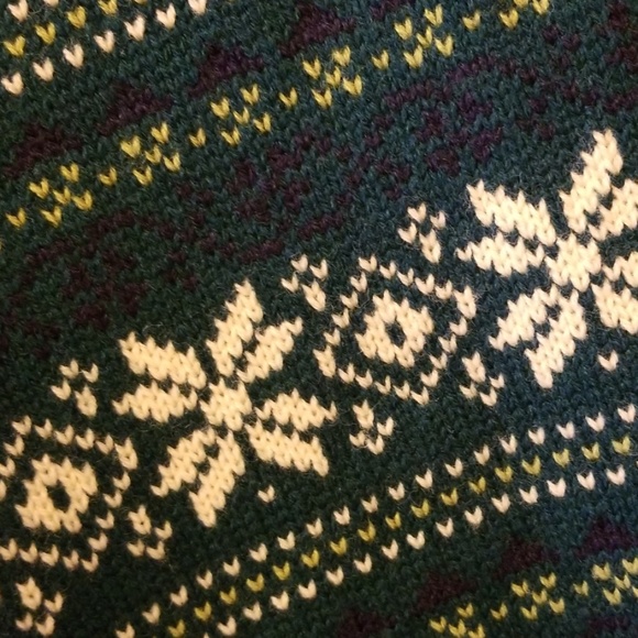 Denim 24/7 Sweater VNeck W/Silver Hook Buttons L - Picture 7 of 8